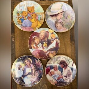 Vintage Avon Mother’s Day Collectible Plates, Set of 5, 1996-2000, No Defects